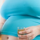 Peligro del alcohol en el embarazo.